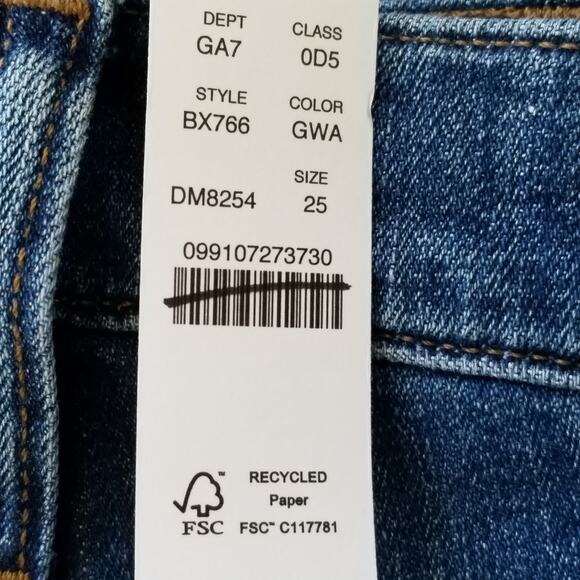 J. Crew 9" Vintage Slim Straight Jean Womens Size 25 Giselle Wash NWT $128 BX766 - Picture 9 of 9